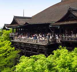 Kiyomizu-dera Temple